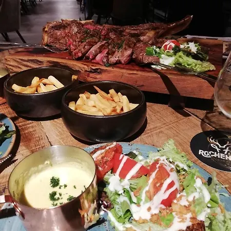 Au Calme Feriehus Rochehaut