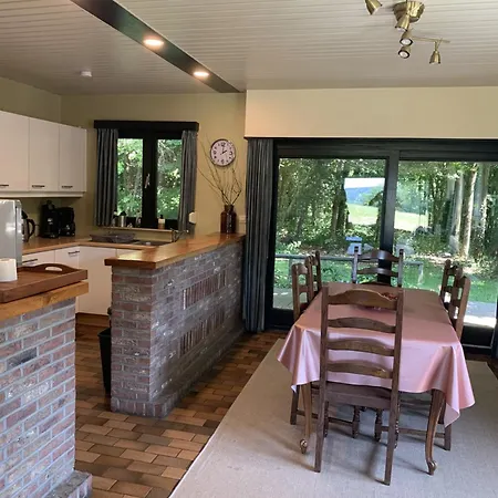 Feriehus Au Calme Rochehaut